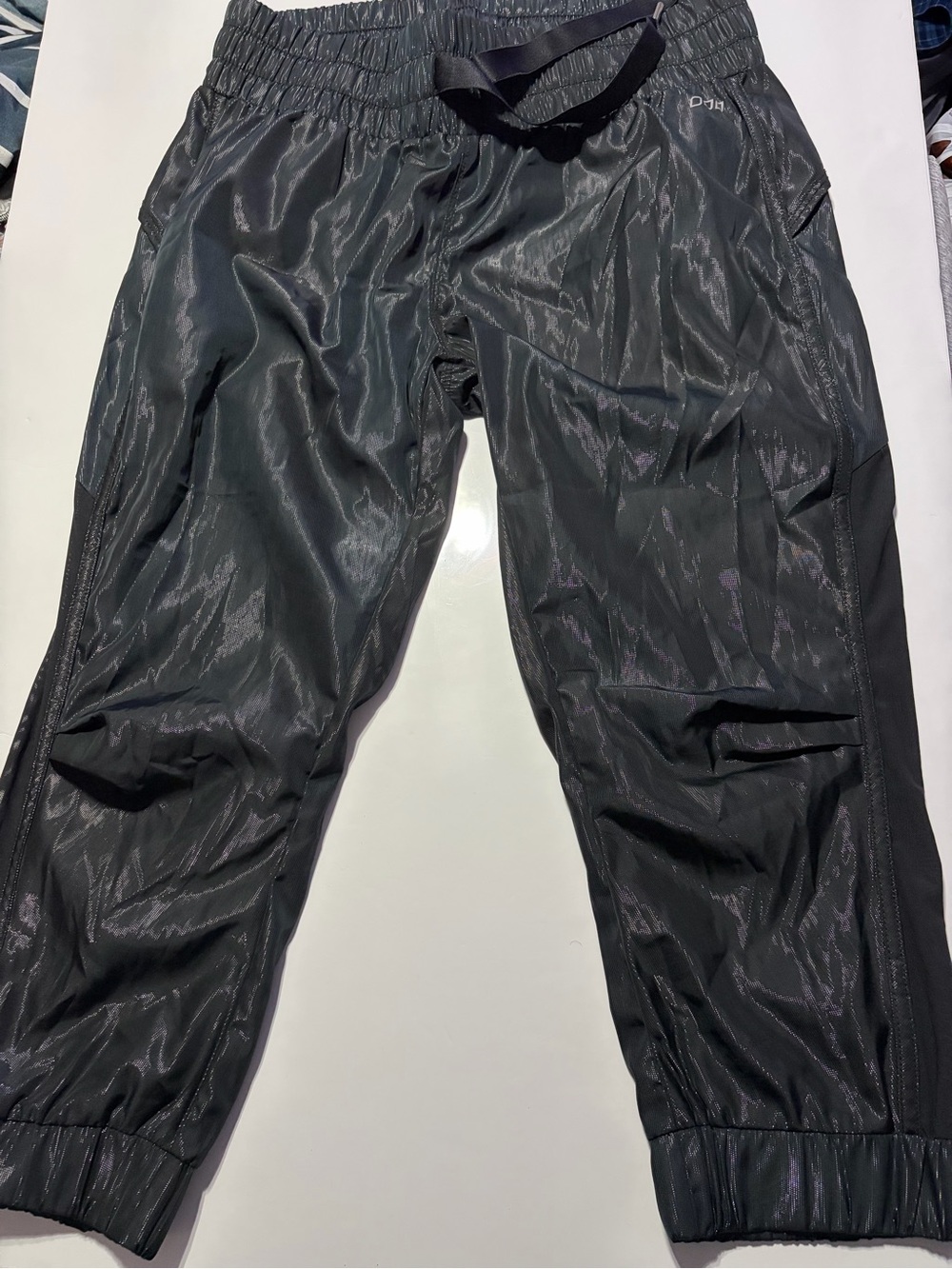 Lorna Jane Black Capri Training Pants